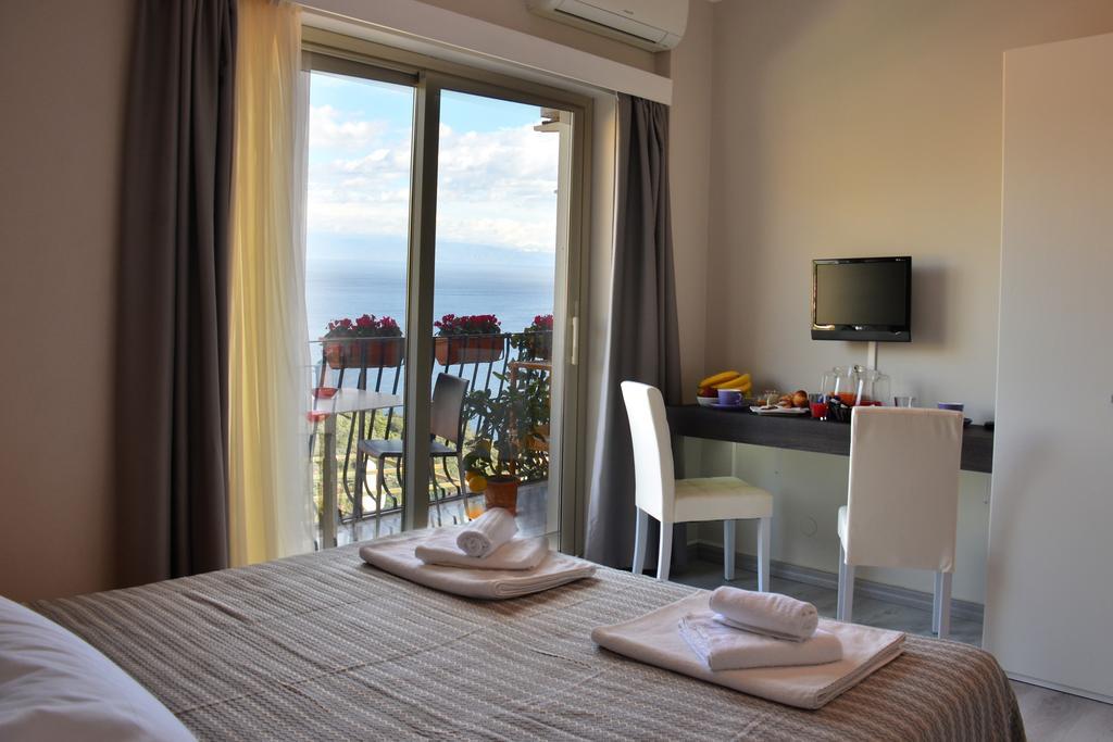 Athena Charming Rooms Taormina Eksteriør bilde