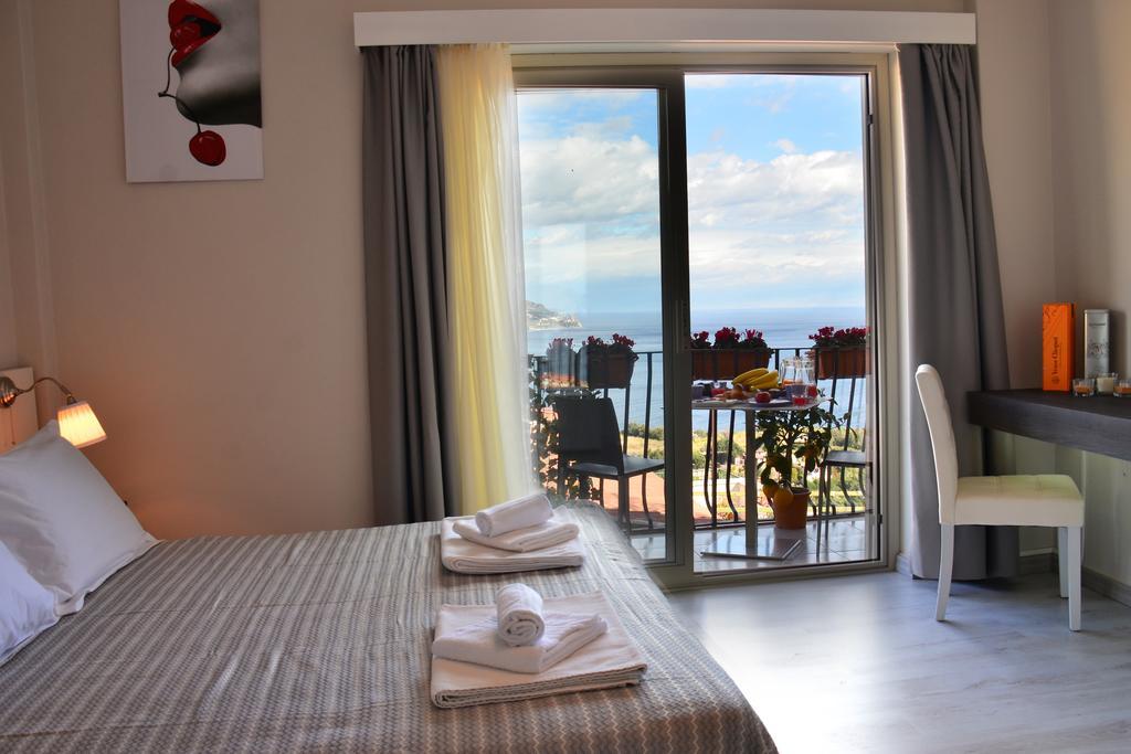 Athena Charming Rooms Taormina Eksteriør bilde