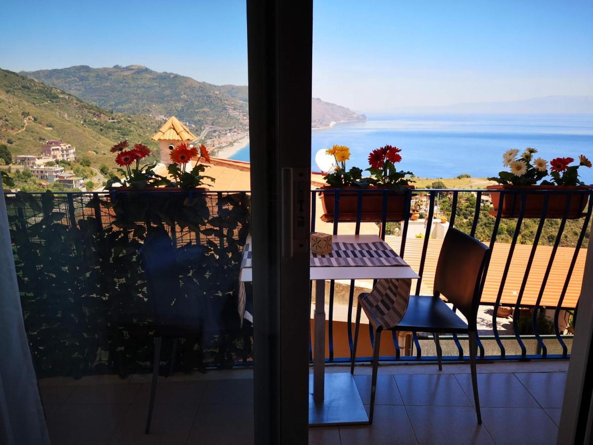 Athena Charming Rooms Taormina Eksteriør bilde